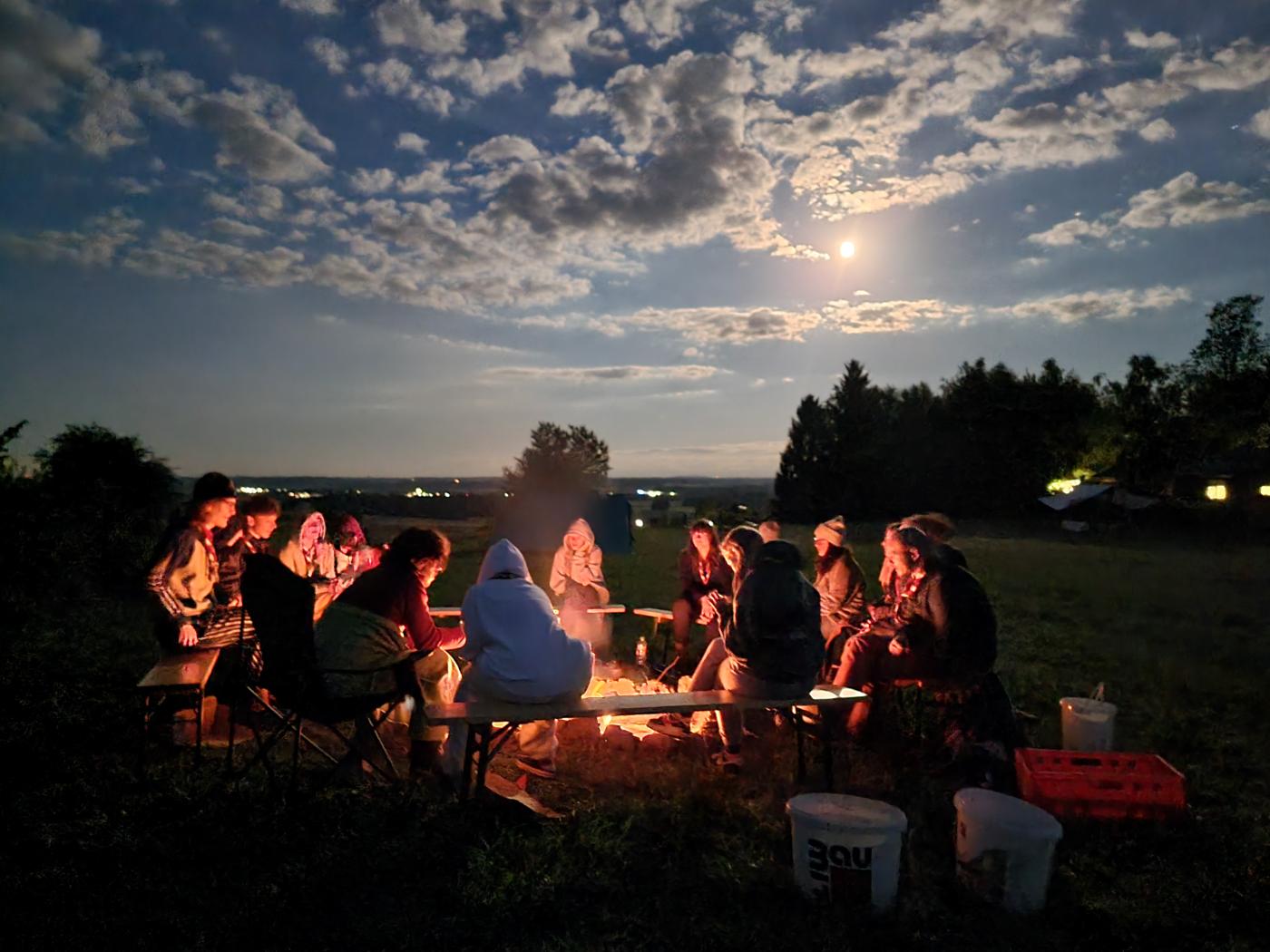 Lagerfeuerabend der Pfadfindergruppe Wien 18 Mafeking